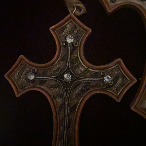 8 rhinestone cross ornaments - Picture 11 of 12